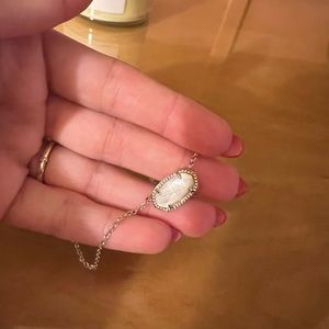 Kendra Scott necklace